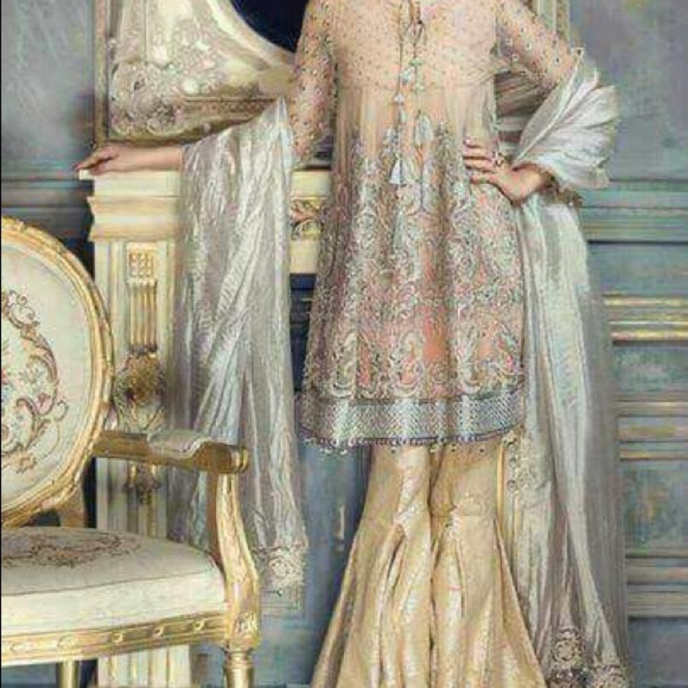 Pakistani dress peach/cream color